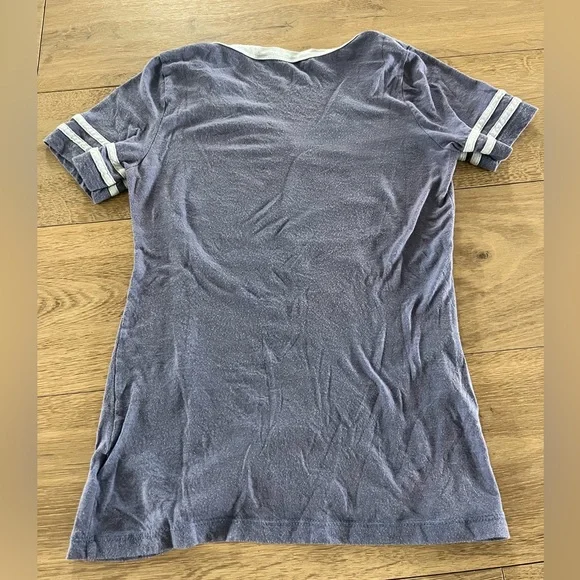 Women’s Superman Superwoman Tshirt - Picture 4 of 5